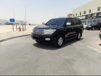 Toyota  Land Cruiser  GXR  2010  Automatic  377,000 Km  8 Cylinder  Four Wheel Drive (4WD)  SUV  Black