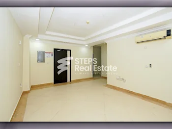 2 Bedrooms  Apartment  in Doha -  Al Sadd  Semi Furnished