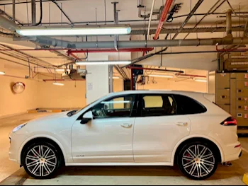 Porsche  Cayenne  GTS  2016  Automatic  119,000 Km  8 Cylinder  Four Wheel Drive (4WD)  SUV  White