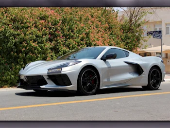 Chevrolet  Corvette  C8  2021  Automatic  4٬265 Km  8 Cylinder  Rear Wheel Drive (RWD)  Coupe / Sport  White