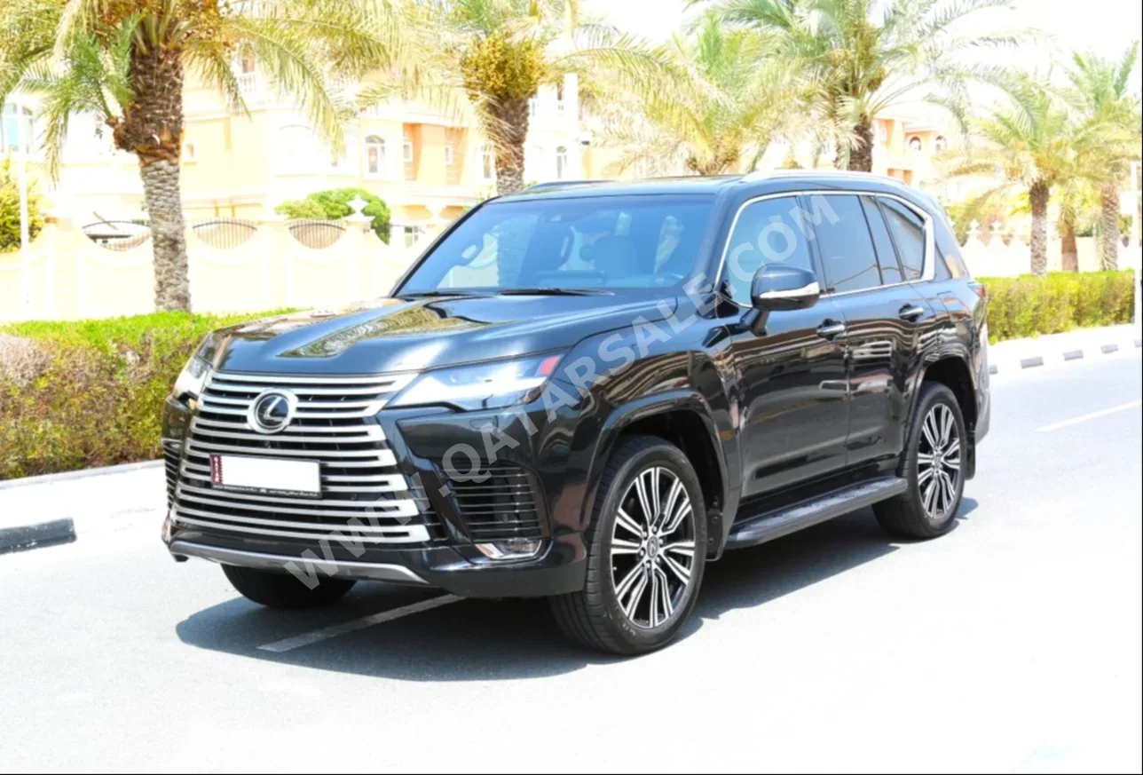 Lexus  LX 600  6 Cylinder  SUV 4x4  Black  2023