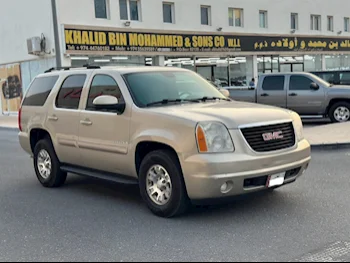 GMC  Yukon  2007  Automatic  260,000 Km  8 Cylinder  Four Wheel Drive (4WD)  SUV  Gold