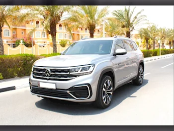 Volkswagen  Teramont  6 Cylinder  SUV 4x4  Silver  2022