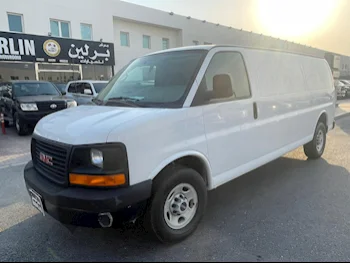 GMC  Savana  2007  Automatic  125,000 Km  8 Cylinder  Rear Wheel Drive (RWD)  Van / Bus  White