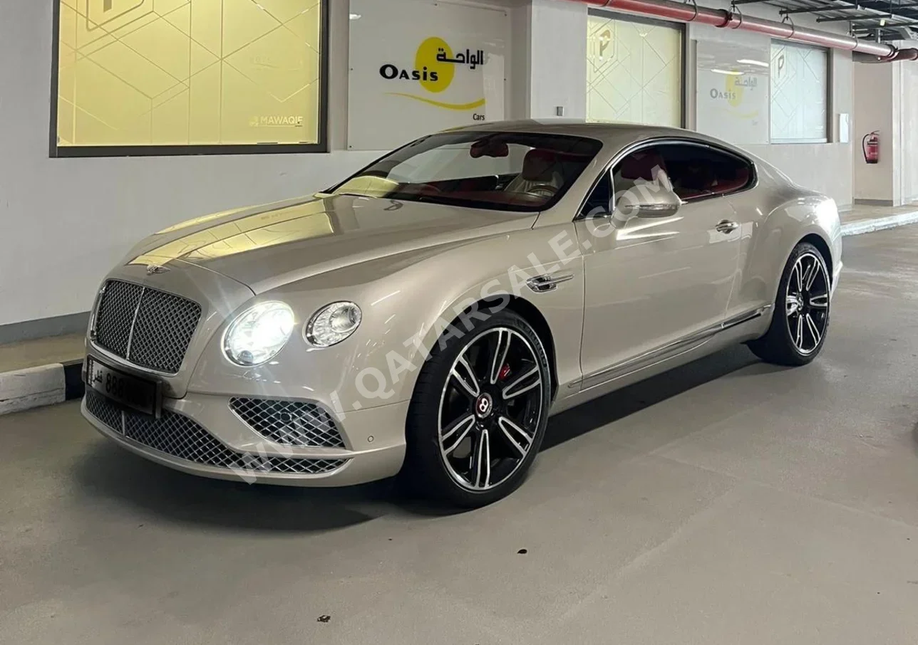 Bentley  Continental  GT  2016  Automatic  50,000 Km  8 Cylinder  All Wheel Drive (AWD)  Coupe / Sport  Pearl