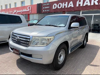 Toyota  Land Cruiser  GXR  2009  Automatic  403,000 Km  8 Cylinder  Four Wheel Drive (4WD)  SUV  Silver