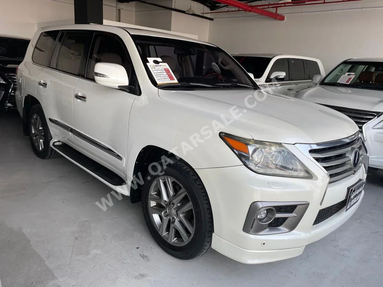 Lexus  LX  570  2012  Automatic  359,000 Km  8 Cylinder  Four Wheel Drive (4WD)  SUV  White