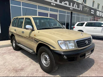 Toyota  Land Cruiser  GX  2002  Manual  500,000 Km  6 Cylinder  Four Wheel Drive (4WD)  SUV  Beige