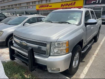 Chevrolet  Silverado  2011  Automatic  280,000 Km  8 Cylinder  Four Wheel Drive (4WD)  Pick Up  Silver