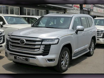 Toyota  Land Cruiser  VXR Twin Turbo  2023  Automatic  19,000 Km  6 Cylinder  Four Wheel Drive (4WD)  SUV  Silver  With Warranty