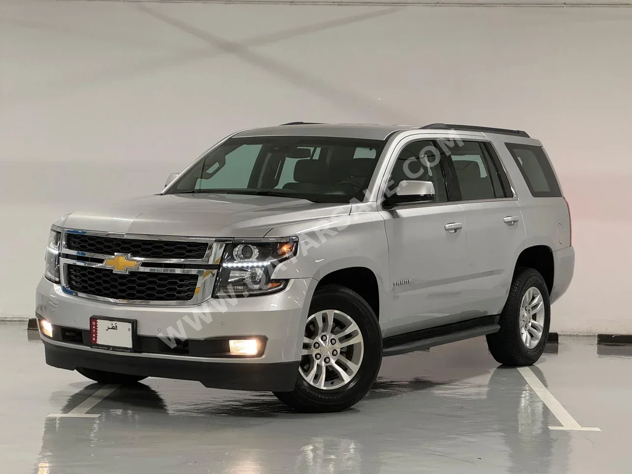  Chevrolet  Tahoe  2018  Automatic  125,000 Km  8 Cylinder  Four Wheel Drive (4WD)  SUV  Silver  With Warranty