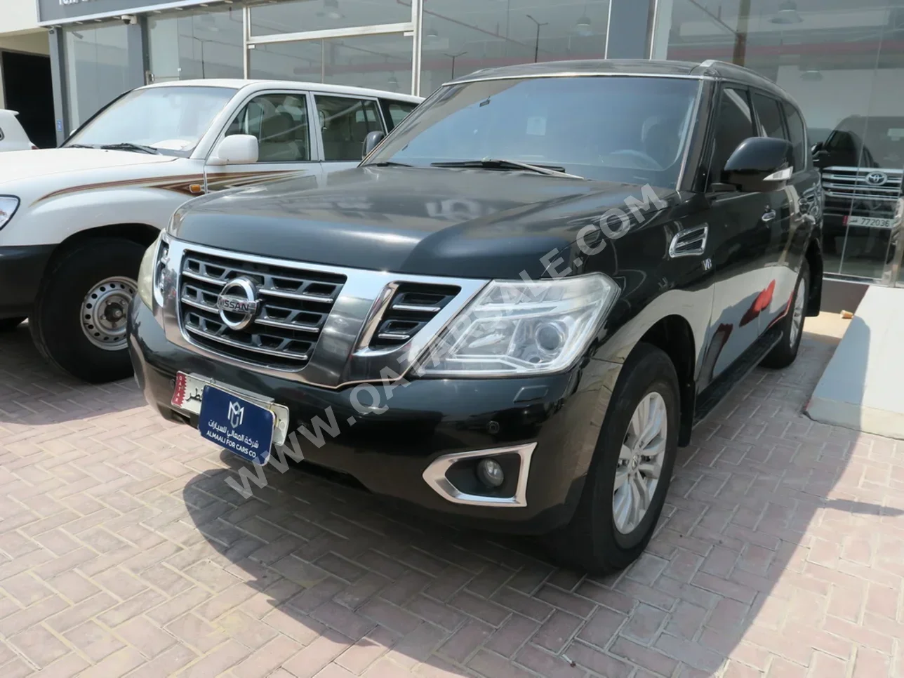 Nissan  Patrol  LE  2014  Automatic  210,000 Km  8 Cylinder  Four Wheel Drive (4WD)  SUV  Black