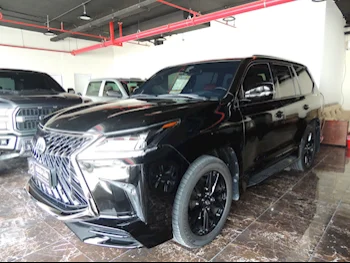 Lexus  LX  570 S Black Edition  2019  Automatic  71,000 Km  8 Cylinder  Four Wheel Drive (4WD)  SUV  Black