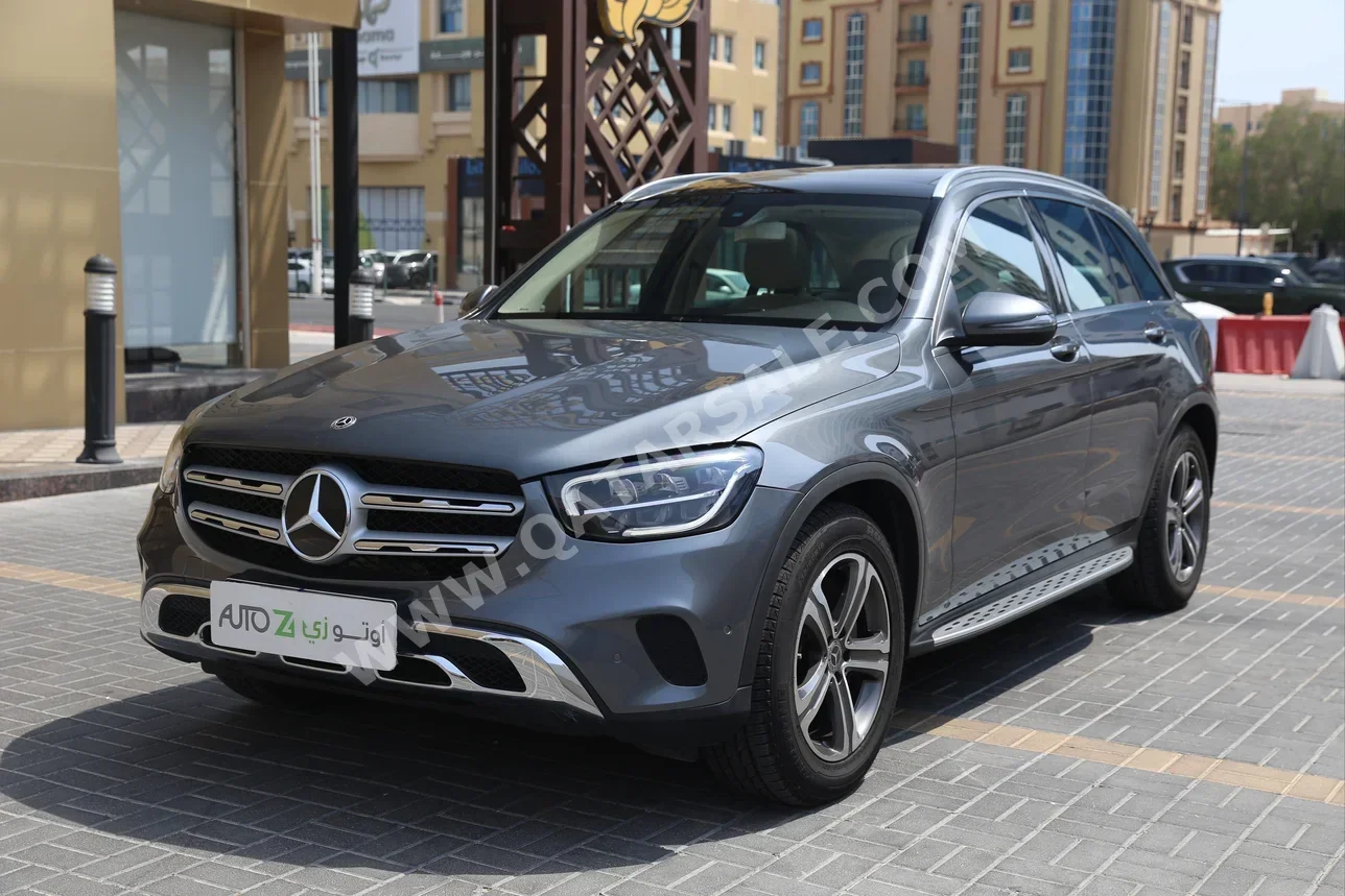 Mercedes-Benz  GLC  200  2020  Automatic  47,200 Km  4 Cylinder  Four Wheel Drive (4WD)  SUV  Gray