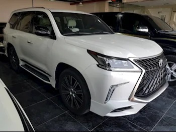 Lexus  LX  570  2018  Automatic  91,000 Km  8 Cylinder  Four Wheel Drive (4WD)  SUV  White