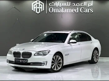 BMW  7-Series  730 Li  2015  Automatic  216,000 Km  6 Cylinder  Rear Wheel Drive (RWD)  Sedan  White