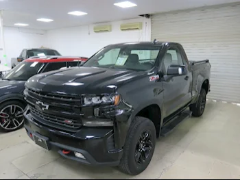 Chevrolet  Silverado  Trail Boss  2019  Automatic  99,000 Km  8 Cylinder  Four Wheel Drive (4WD)  Pick Up  Black