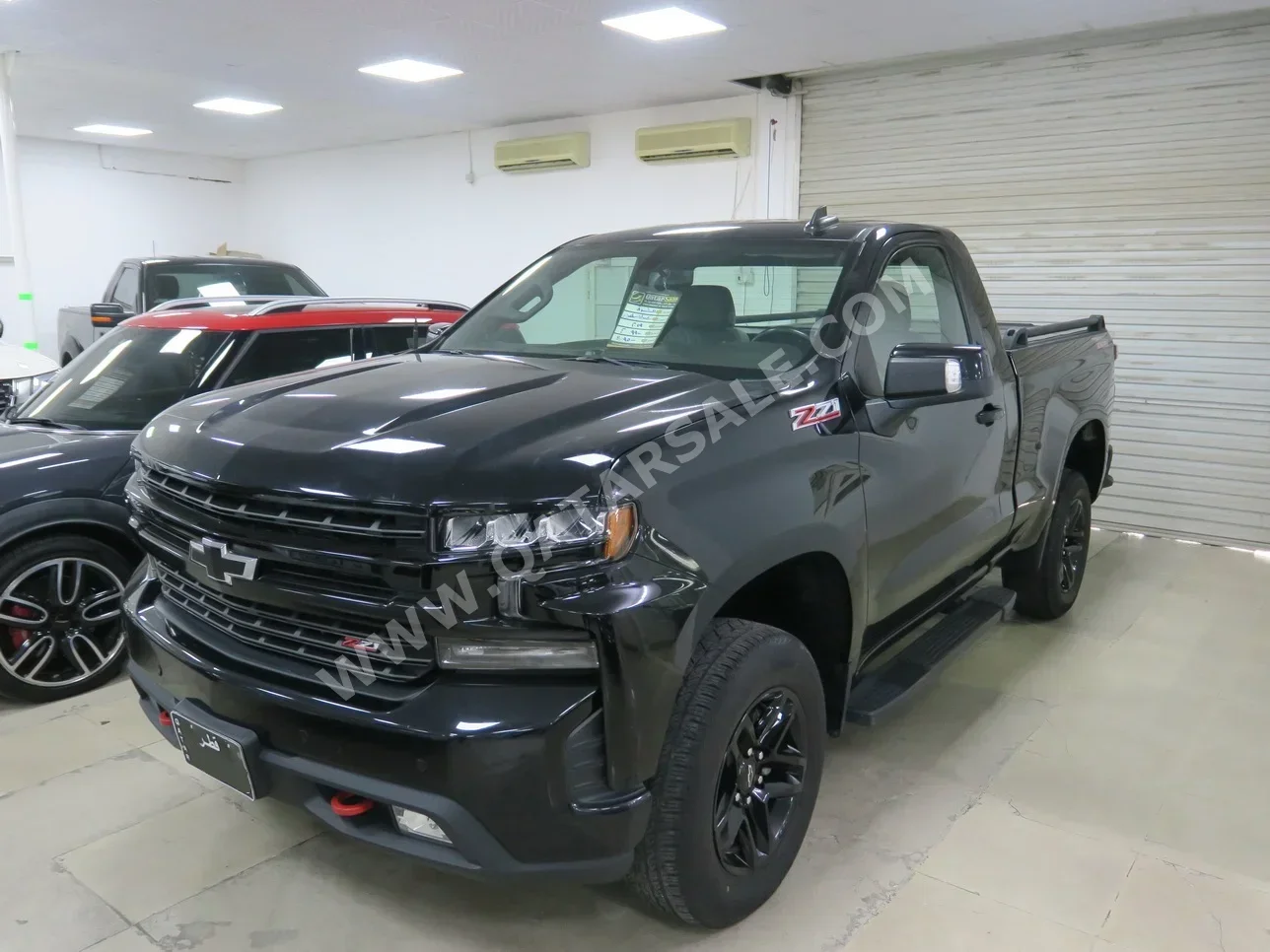 Chevrolet  Silverado  Trail Boss  2019  Automatic  99,000 Km  8 Cylinder  Four Wheel Drive (4WD)  Pick Up  Black