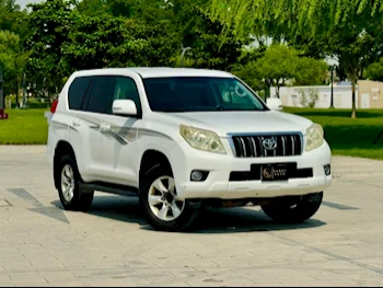 Toyota  Prado  TXL  2012  Automatic  290,000 Km  6 Cylinder  Four Wheel Drive (4WD)  SUV  White