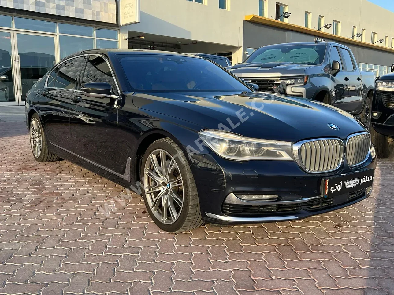 BMW  7-Series  740 Li  2016  Automatic  184٬000 Km  6 Cylinder  Rear Wheel Drive (RWD)  Sedan  Black