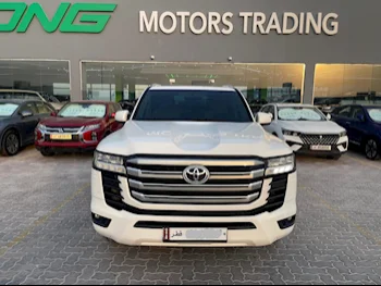 Toyota  Land Cruiser  GXR Twin Turbo  2022  Automatic  86,000 Km  6 Cylinder  Four Wheel Drive (4WD)  SUV  White  With Warranty