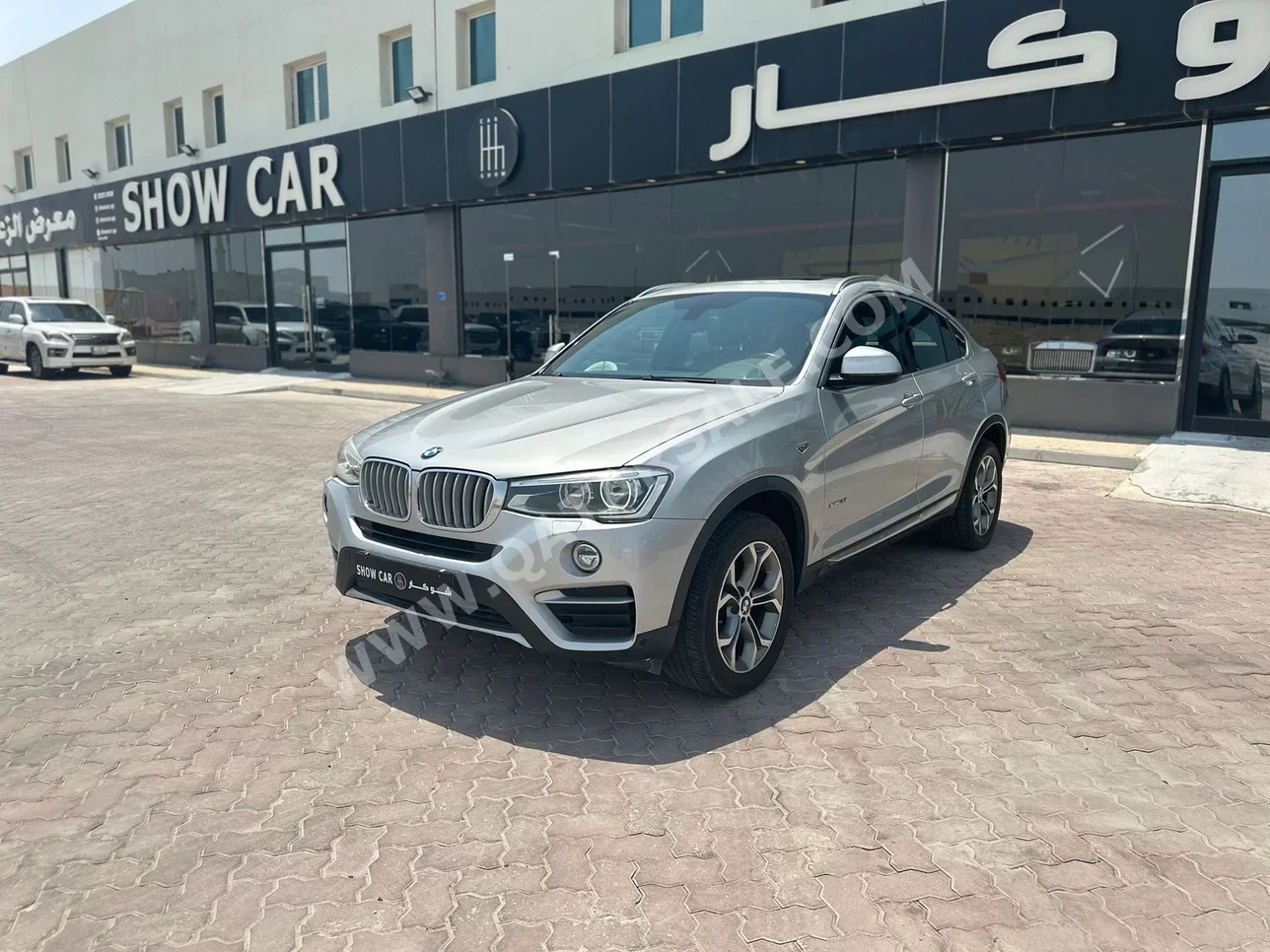 BMW  X-Series  X4  2016  Automatic  178,000 Km  4 Cylinder  Four Wheel Drive (4WD)  SUV  Silver