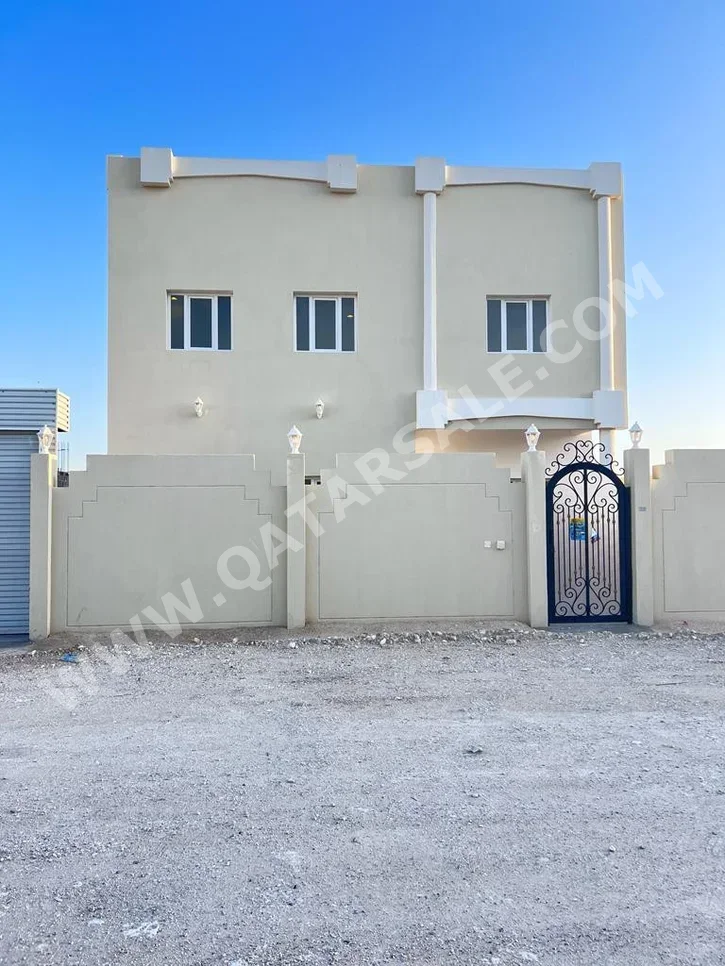 Family Residential  - Not Furnished  - Al Rayyan  - Ain Khaled  - 8 Bedrooms