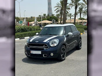 Mini  Cooper  CountryMan  2016  Automatic  49,000 Km  4 Cylinder  Rear Wheel Drive (RWD)  Hatchback  Dark Blue