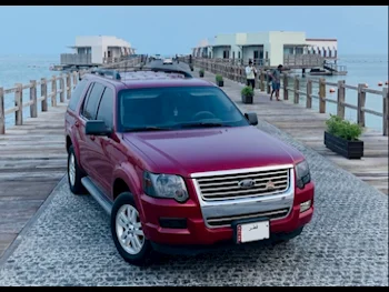 Ford  Explorer  XLT  2009  Automatic  230,000 Km  6 Cylinder  SUV  Dark Red