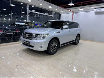 Nissan  Patrol  SE  2016  Automatic  220,000 Km  8 Cylinder  Four Wheel Drive (4WD)  SUV  Silver