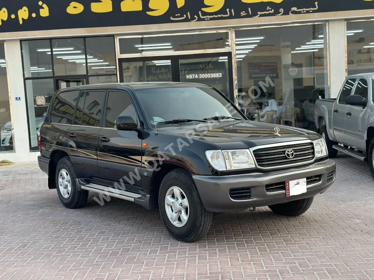 Toyota  Land Cruiser  GXR  2002  Automatic  360,000 Km  6 Cylinder  Four Wheel Drive (4WD)  SUV  Black