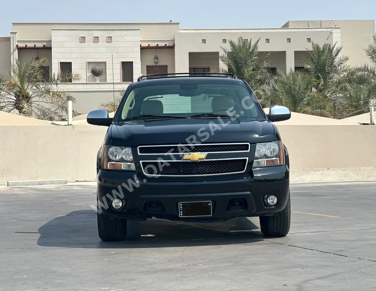 Chevrolet  Avalanche  Z71  2013  Automatic  147,000 Km  8 Cylinder  All Wheel Drive (AWD)  Pick Up  Black