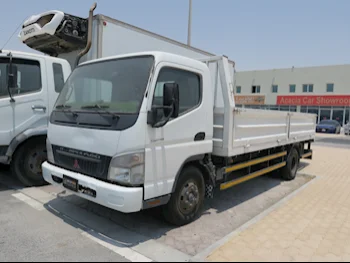 Mitsubishi  Attrage  2008  Manual  300,000 Km  6 Cylinder  Front Wheel Drive (FWD)  Pick Up  White