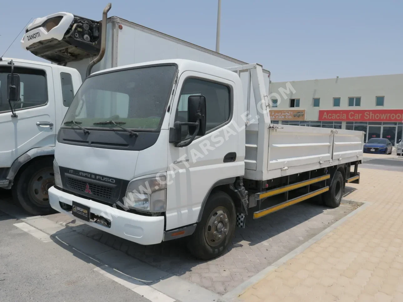 Mitsubishi  Attrage  2008  Manual  300,000 Km  6 Cylinder  Front Wheel Drive (FWD)  Pick Up  White