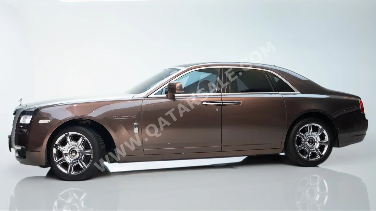 Rolls-Royce  Ghost  2010  Automatic  14٬000 Km  12 Cylinder  All Wheel Drive (AWD)  Sedan  Brown