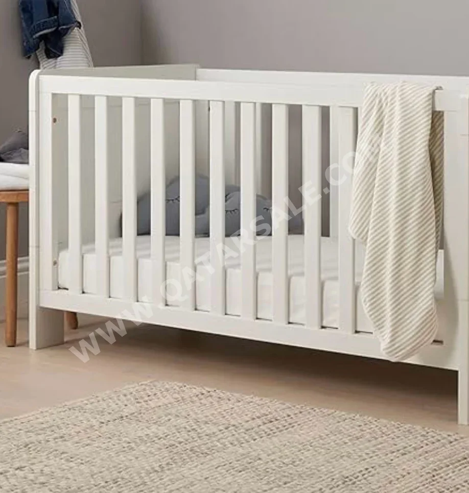 Kids Beds - Baby Crib  - White