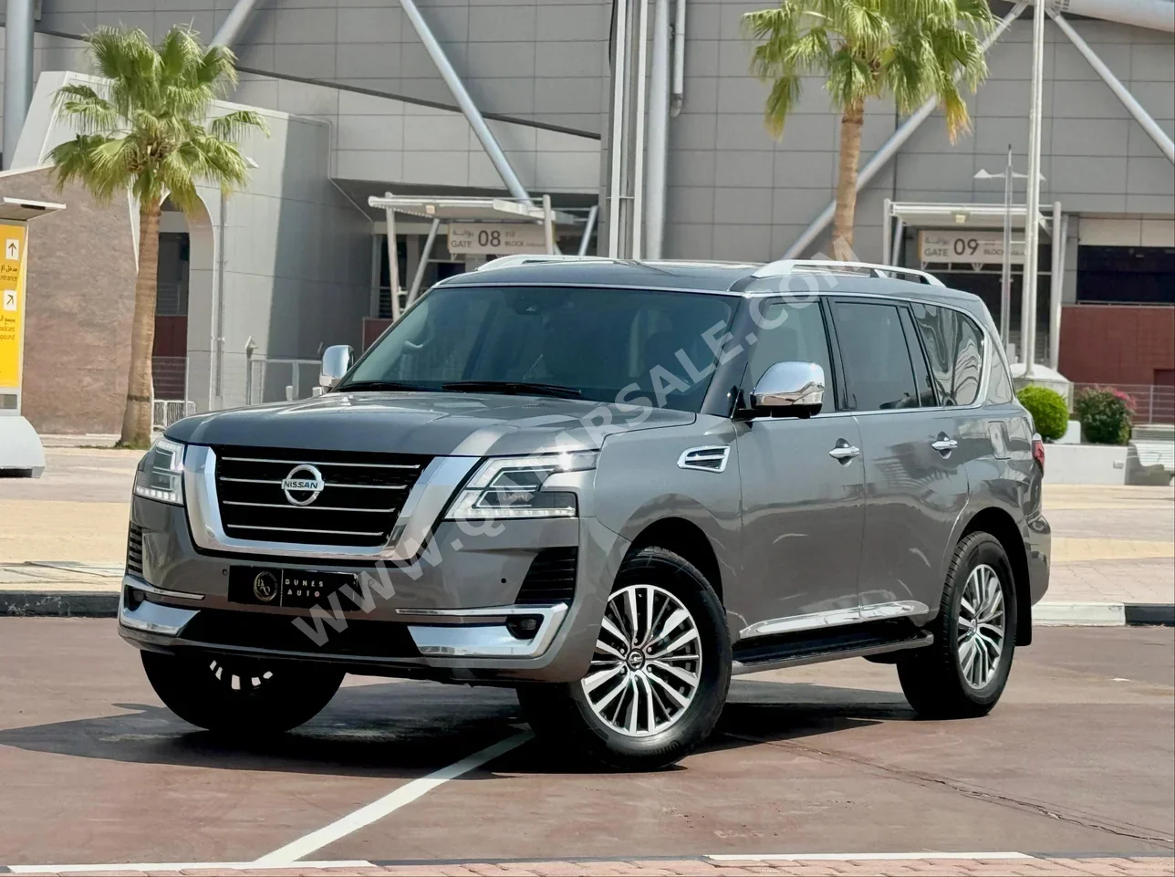 Nissan  Patrol  SE Platinum  2020  Automatic  120,000 Km  6 Cylinder  Four Wheel Drive (4WD)  SUV  Gray