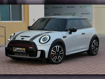 Mini  Cooper  JCW  2022  Automatic  41,000 Km  4 Cylinder  Front Wheel Drive (FWD)  Hatchback  Silver  With Warranty