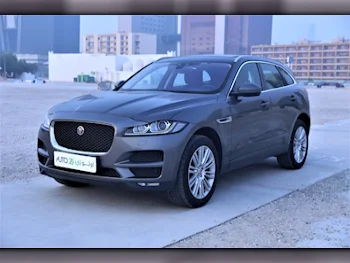 Jaguar  F-Pace  2017  Automatic  31,800 Km  6 Cylinder  Four Wheel Drive (4WD)  SUV  Gray