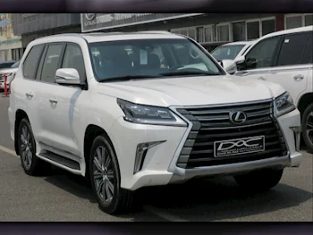 Lexus  LX  570  2017  Automatic  250,000 Km  8 Cylinder  Four Wheel Drive (4WD)  SUV  White