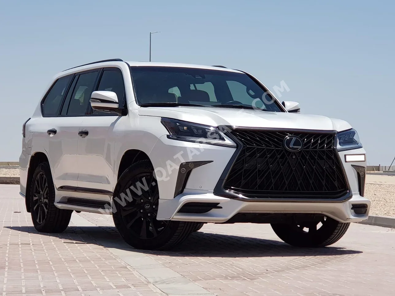 Lexus  LX  570 S Black Edition  2019  Automatic  83,000 Km  8 Cylinder  Four Wheel Drive (4WD)  SUV  White