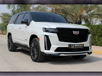 Cadillac  Escalade  V Supercharged  2023  Automatic  28,495 Km  8 Cylinder  Four Wheel Drive (4WD)  SUV  White