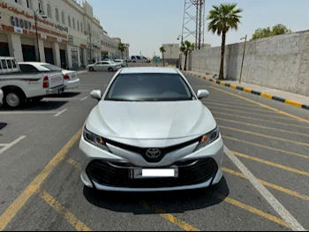 Toyota  Camry  Sedan  White  2020