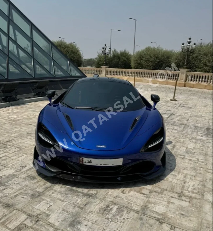 Mclaren  720  S  2021  Automatic  9,600 Km  8 Cylinder  Rear Wheel Drive (RWD)  Coupe / Sport  Blue  With Warranty