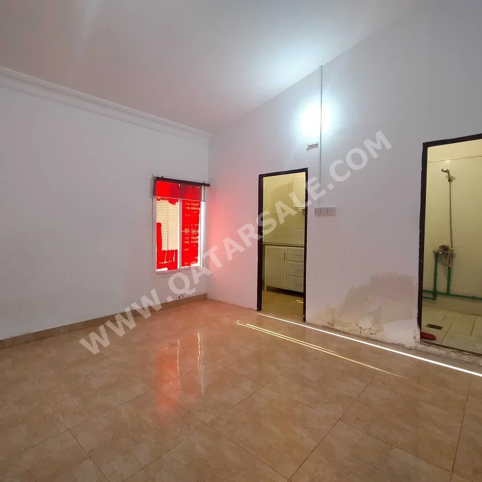 Studio  For Rent  in Umm Salal -  Umm Salal Ali  Not Furnished