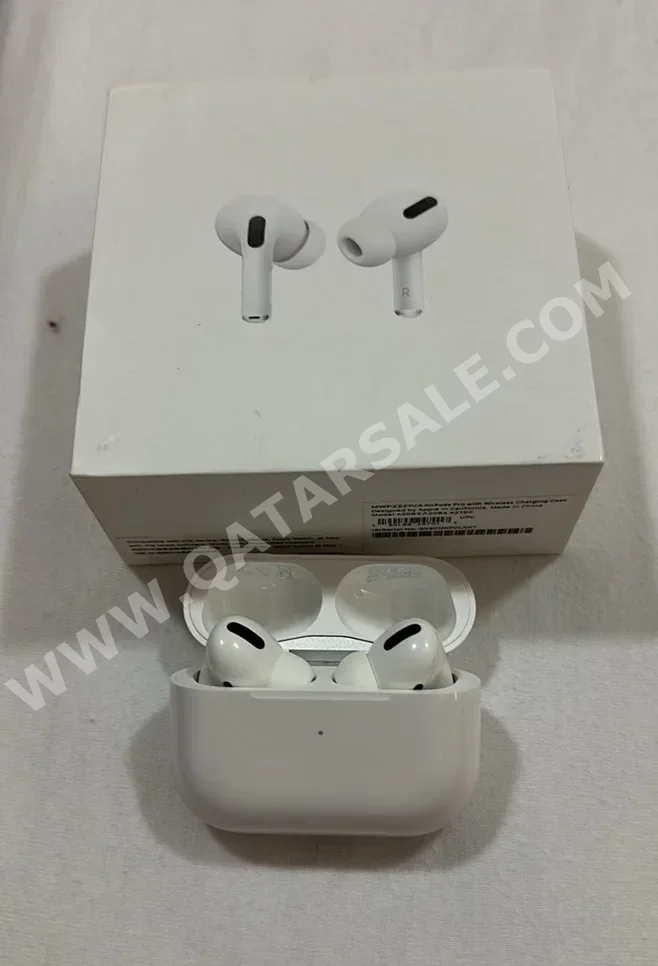 Headset And Speakers - Apple  - White  - Wireless  - With Microphone