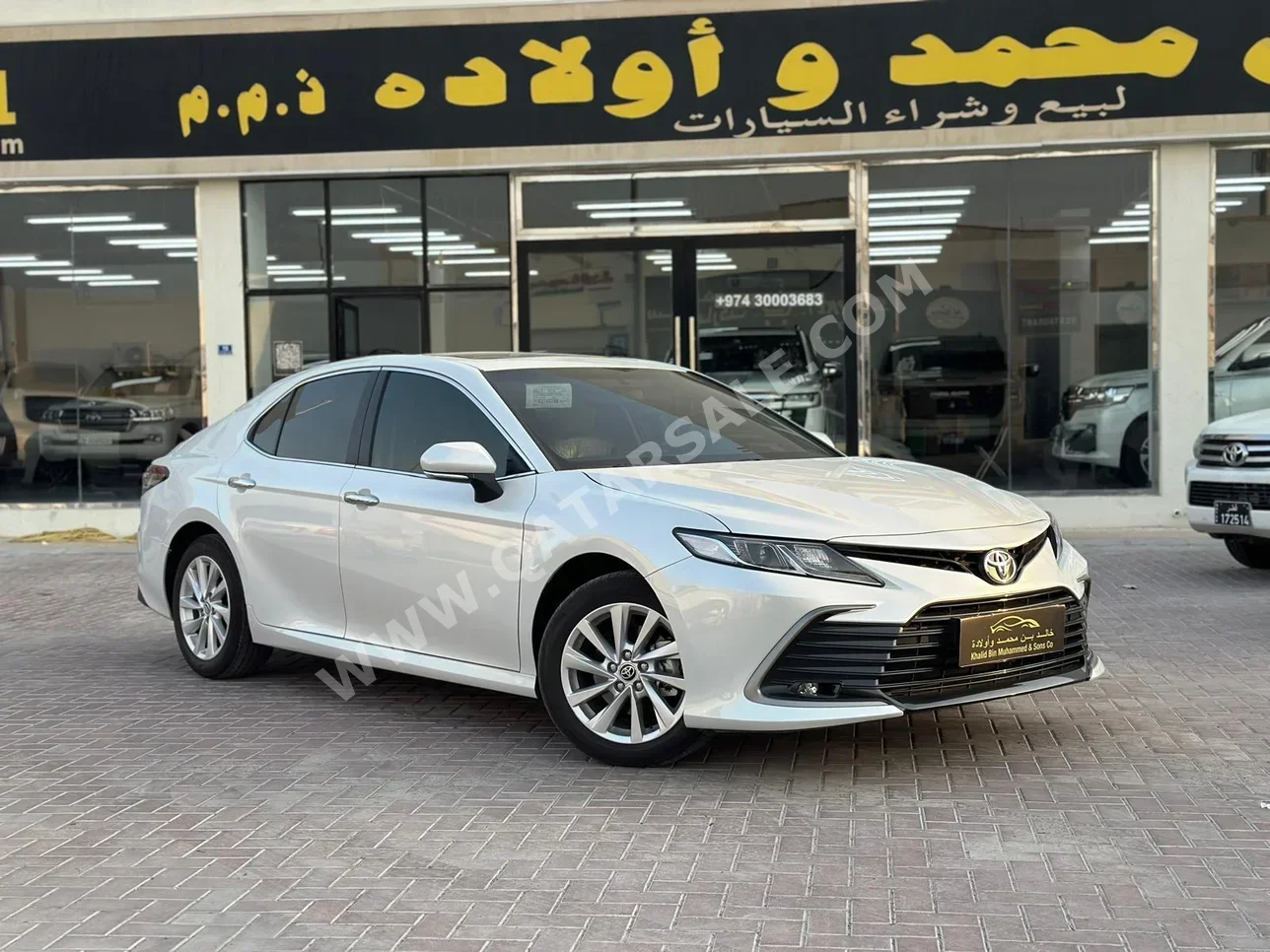 Toyota  Camry  GLE  2024  Automatic  0 Km  4 Cylinder  Front Wheel Drive (FWD)  Sedan  White  With Warranty