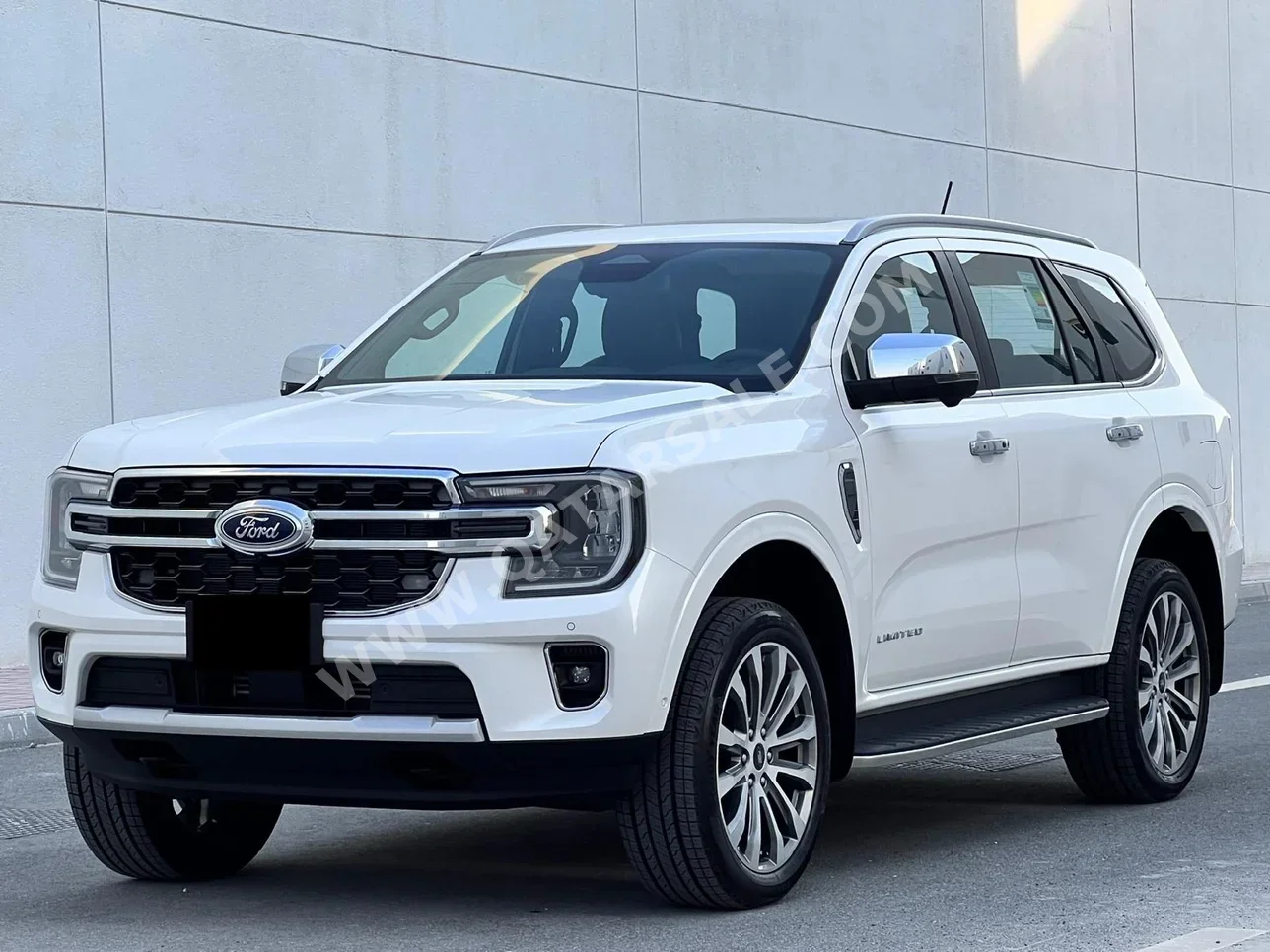 Ford  Everest  2024  Automatic  0 Km  4 Cylinder  Four Wheel Drive (4WD)  SUV  White  With Warranty