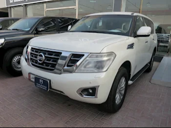 Nissan  Patrol  SE  2017  Automatic  235,000 Km  8 Cylinder  Four Wheel Drive (4WD)  SUV  White