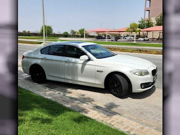 BMW  5-Series  523i  2012  Automatic  242,000 Km  6 Cylinder  Rear Wheel Drive (RWD)  Sedan  White